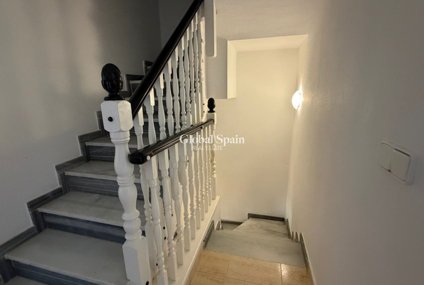 Wederverkoop - HUIS -
ORIHUELA COSTA - Costa Blanca