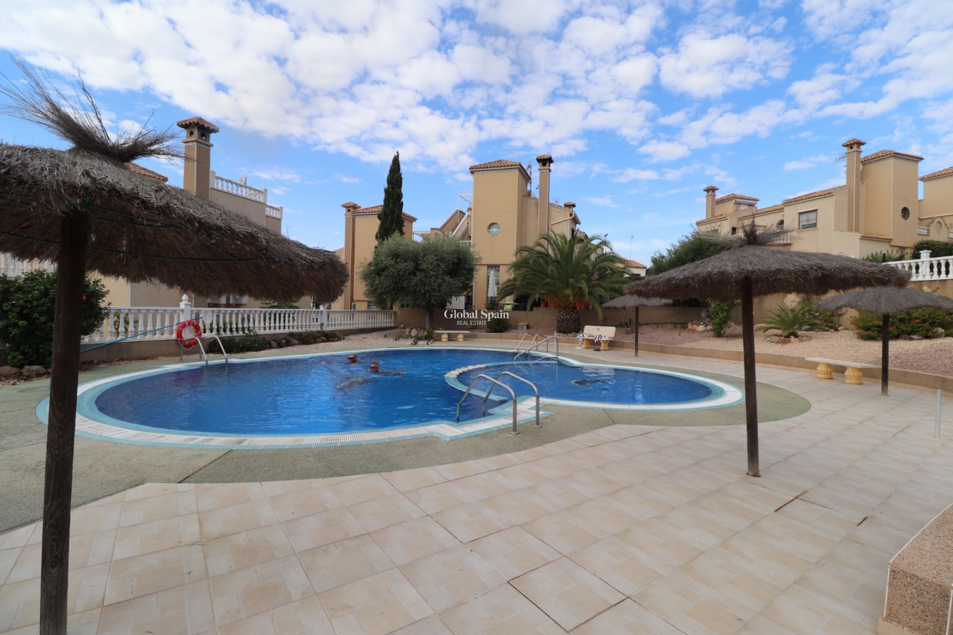 Wederverkoop - HUIS -
ORIHUELA COSTA - Costa Blanca
