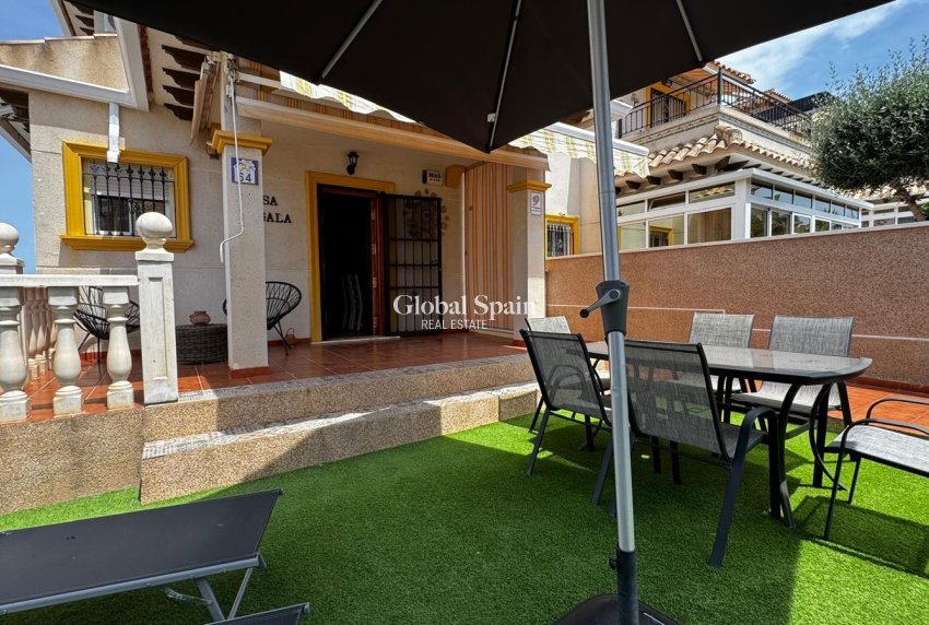 Wederverkoop - HUIS -
ORIHUELA COSTA - Costa Blanca