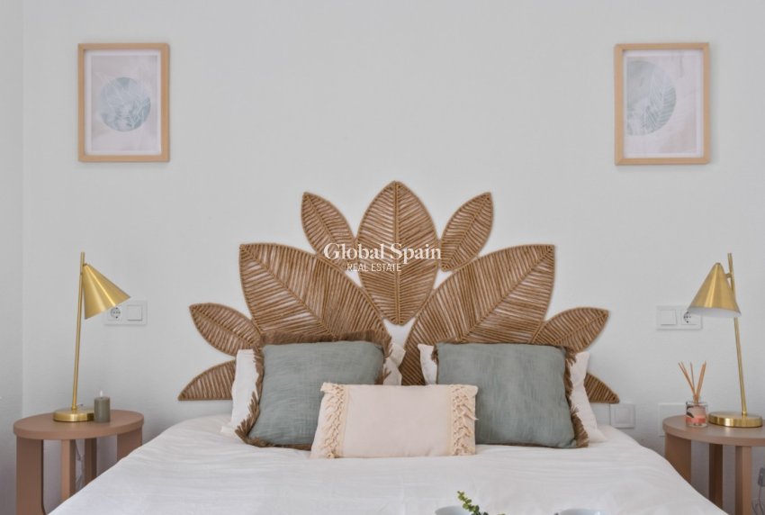 Wederverkoop - HUIS -
ORIHUELA COSTA - Costa Blanca