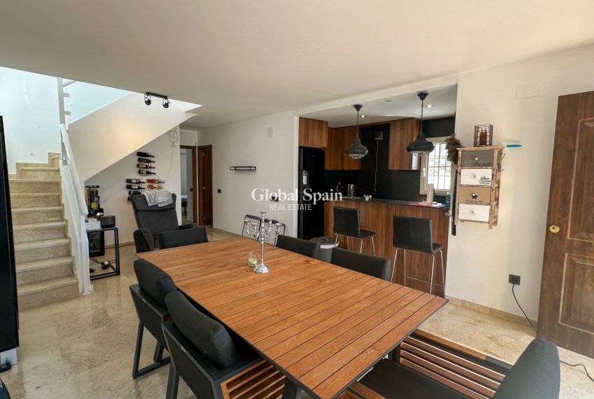 Wederverkoop - HUIS -
ORIHUELA COSTA - Costa Blanca