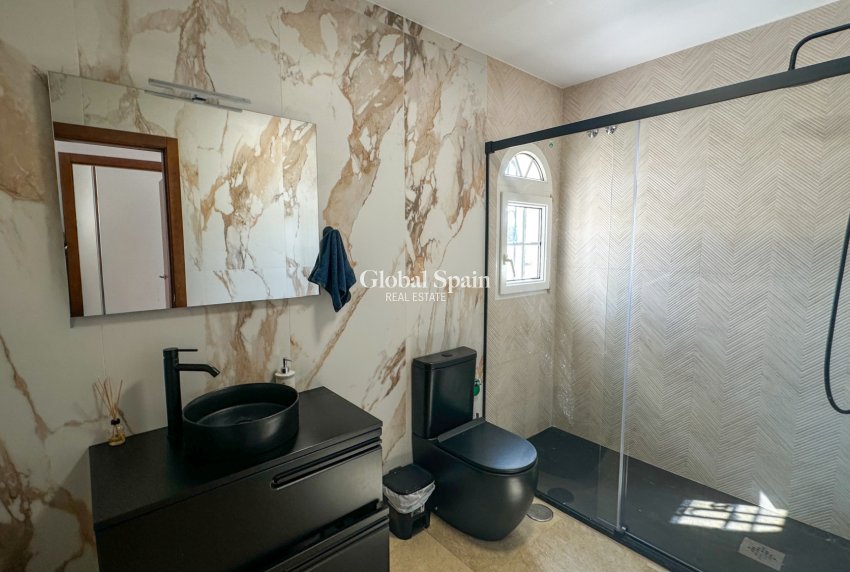Wederverkoop - HUIS -
ORIHUELA COSTA - Costa Blanca