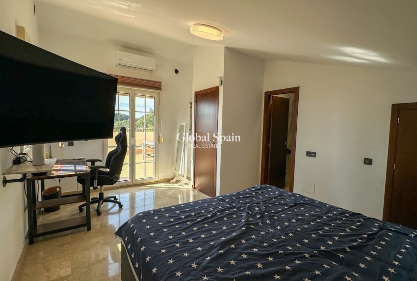 Wederverkoop - HUIS -
ORIHUELA COSTA - Costa Blanca