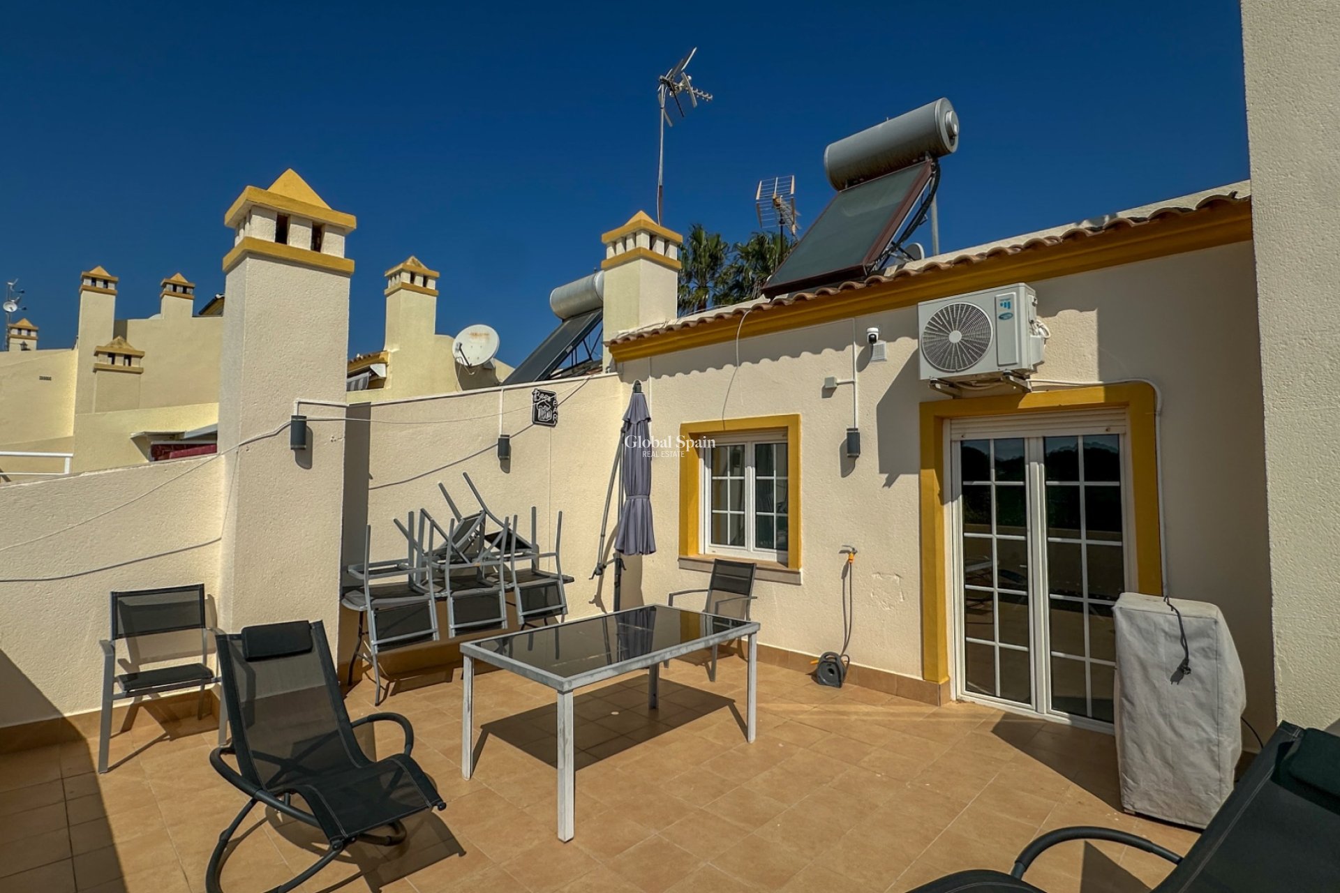 Wederverkoop - HUIS -
ORIHUELA COSTA - Costa Blanca