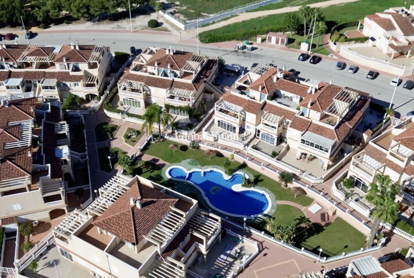 Wederverkoop - HUIS -
ORIHUELA COSTA - Costa Blanca