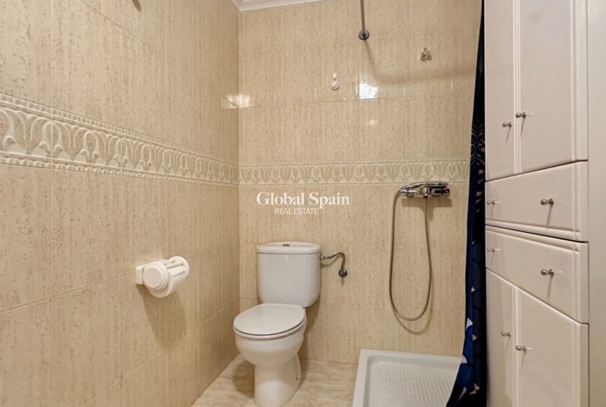 Wederverkoop - HUIS -
ORIHUELA COSTA - Costa Blanca