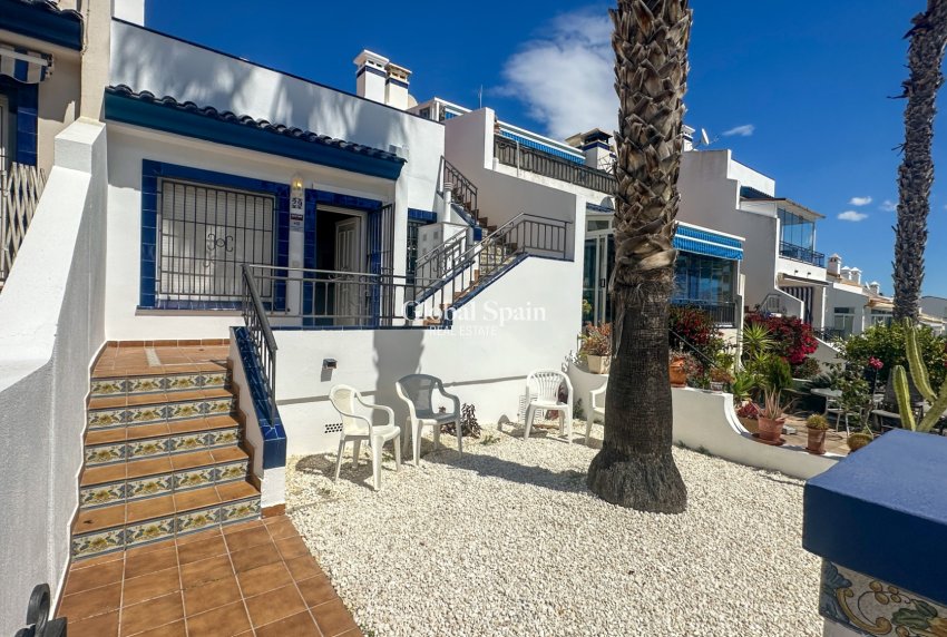 Wederverkoop - HUIS -
ORIHUELA COSTA - Costa Blanca