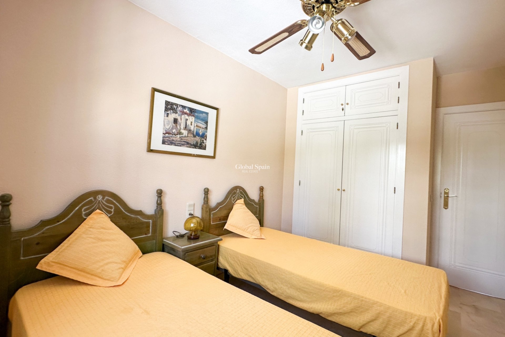 Wederverkoop - HUIS -
ORIHUELA COSTA - Costa Blanca