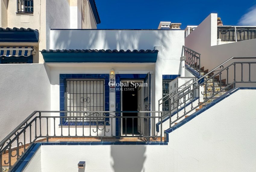 Wederverkoop - HUIS -
ORIHUELA COSTA - Costa Blanca