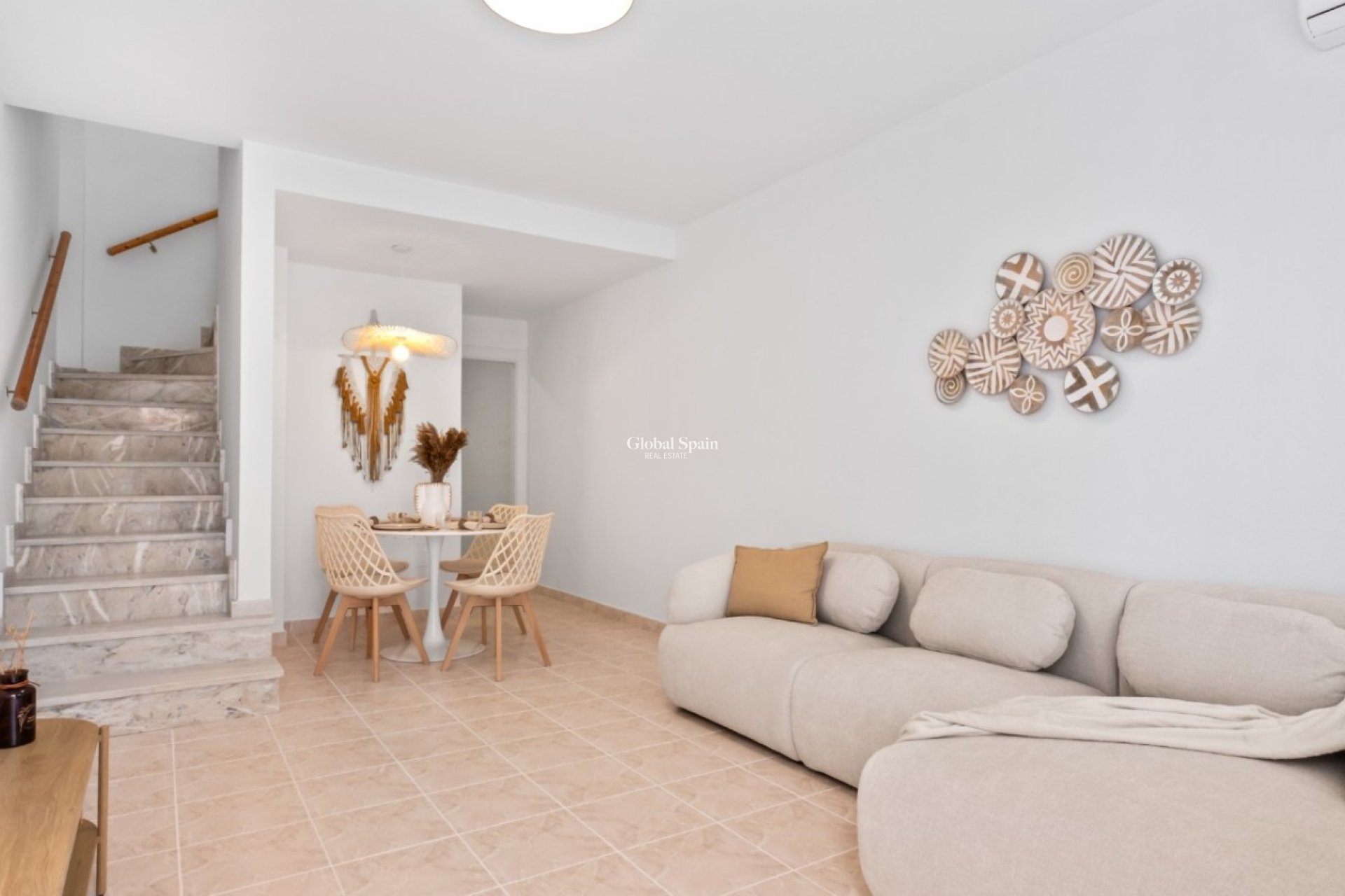 Wederverkoop - HUIS -
ORIHUELA COSTA - Costa Blanca
