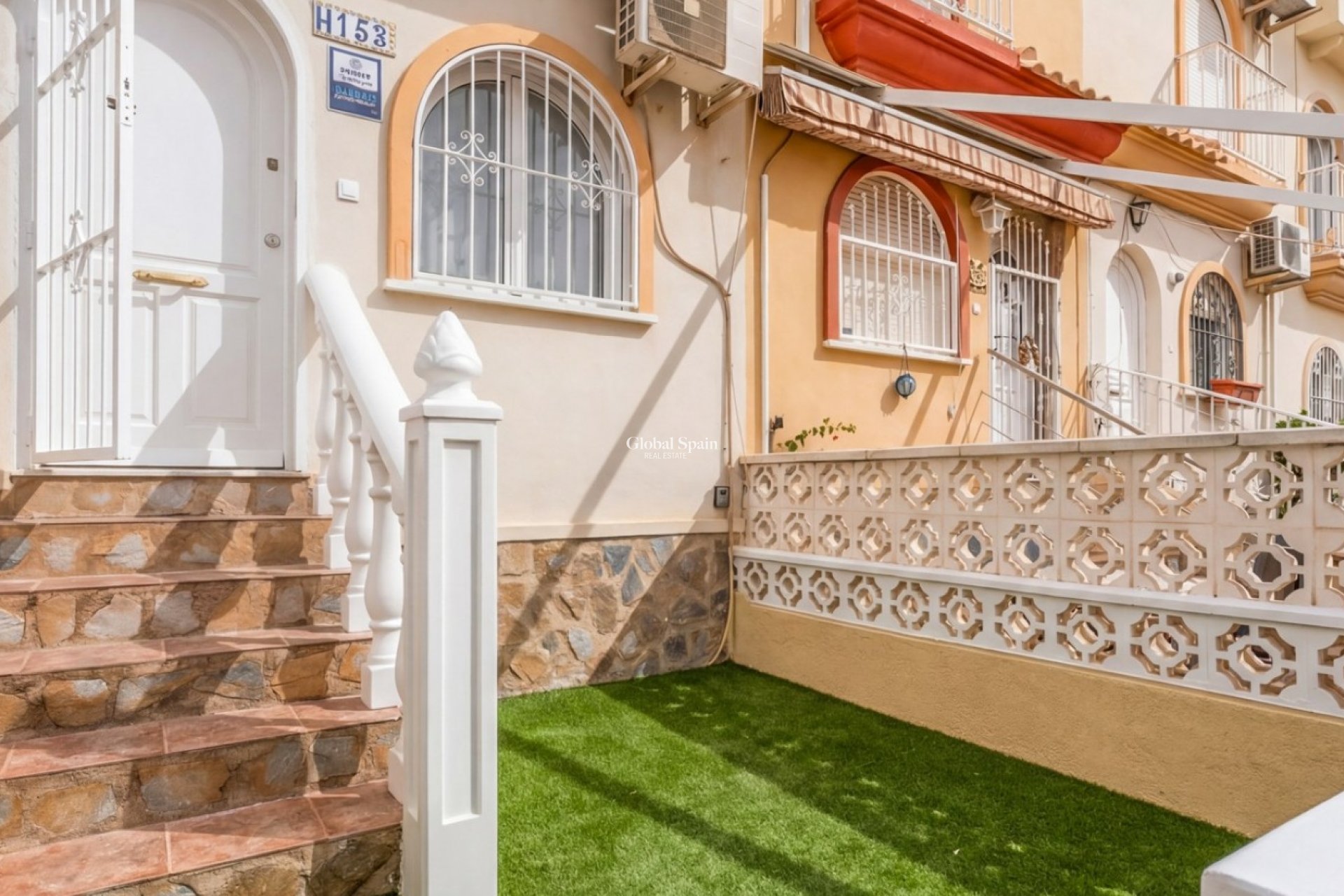 Wederverkoop - HUIS -
ORIHUELA COSTA - Costa Blanca