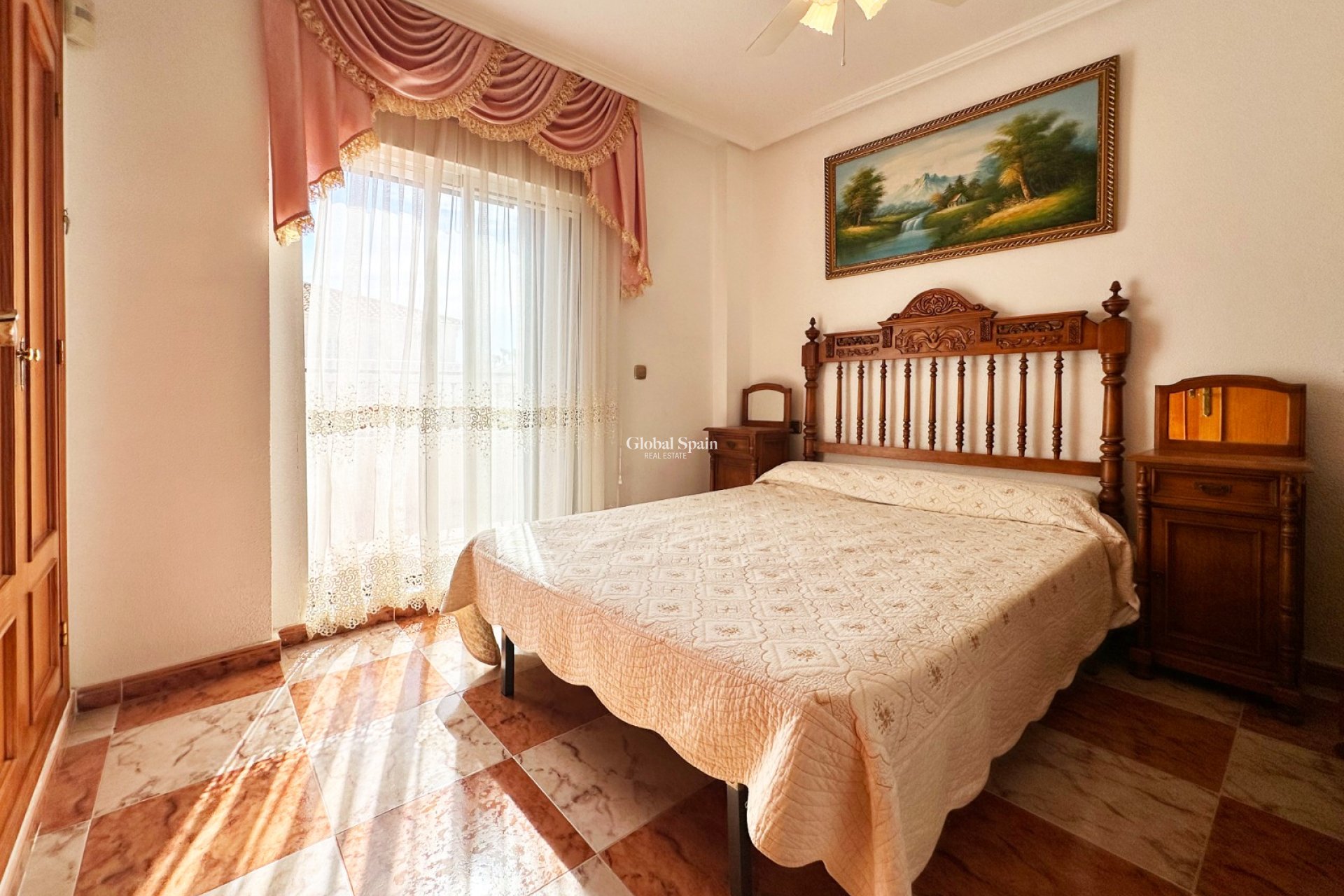 Wederverkoop - HUIS -
ORIHUELA COSTA - Costa Blanca