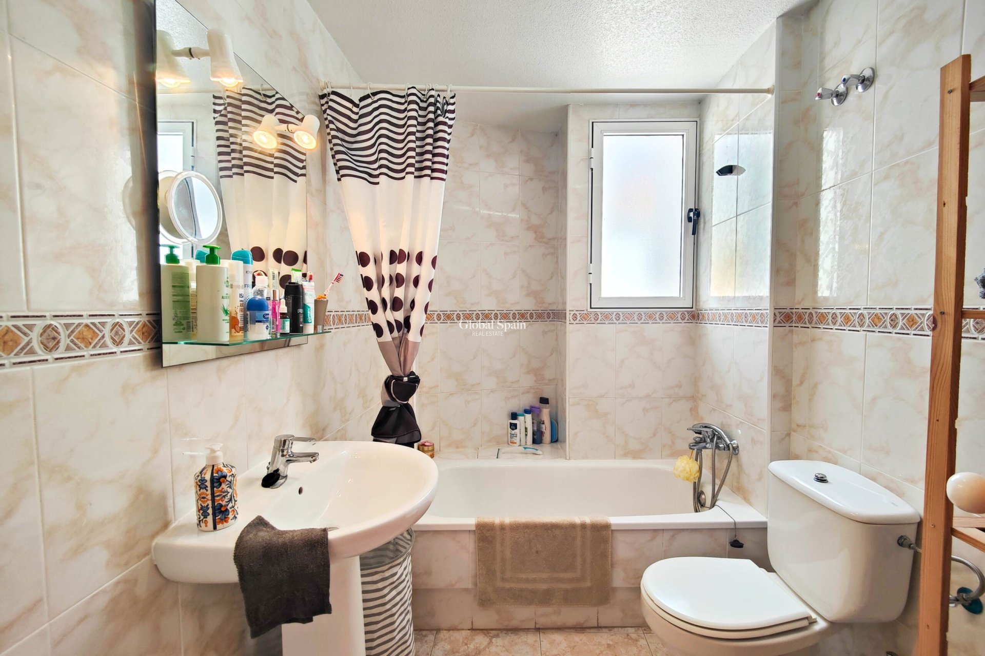 Wederverkoop - HUIS -
ORIHUELA COSTA - Costa Blanca