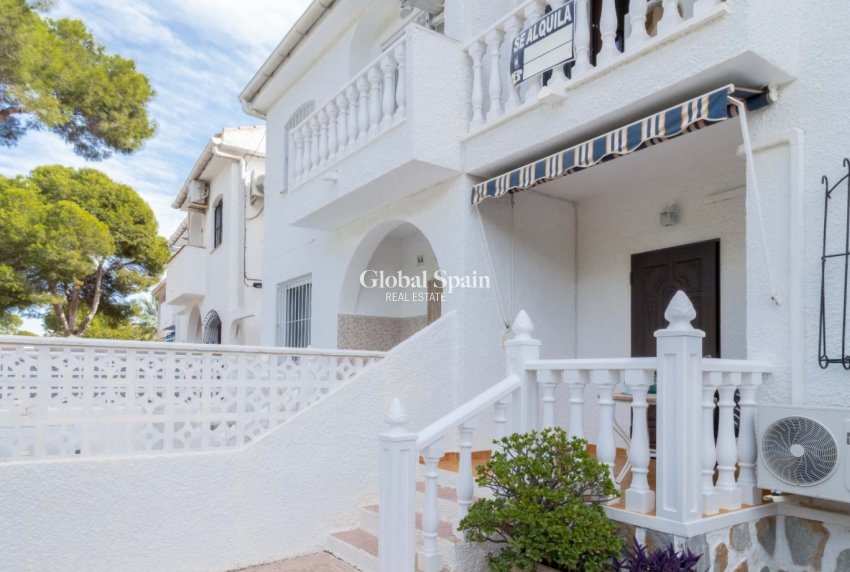 Wederverkoop - HUIS -
ORIHUELA COSTA - Costa Blanca