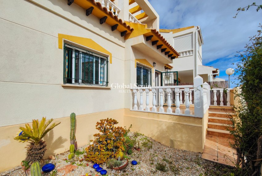 Wederverkoop - HUIS -
ORIHUELA COSTA - Costa Blanca