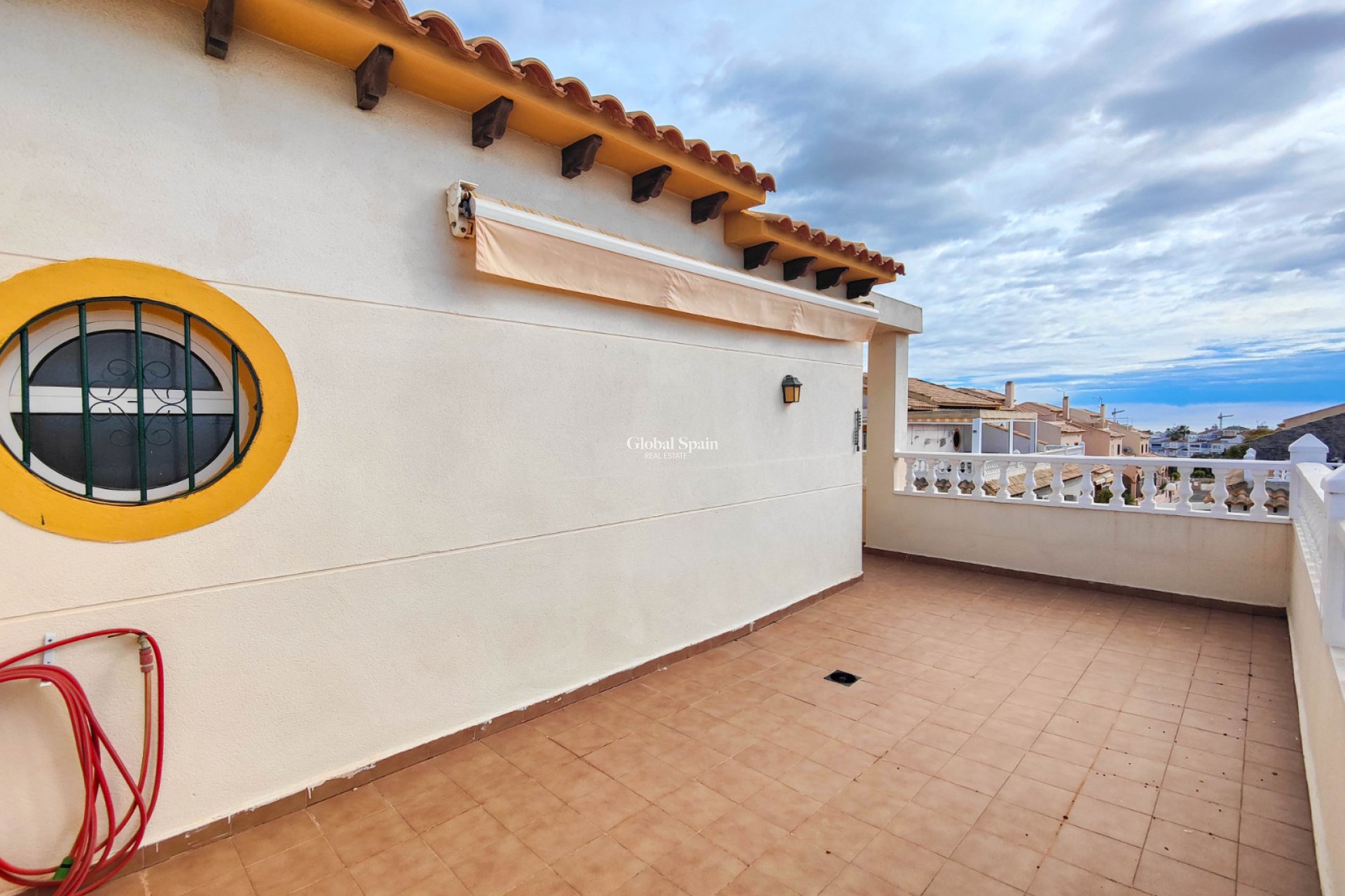 Wederverkoop - HUIS -
ORIHUELA COSTA - Costa Blanca