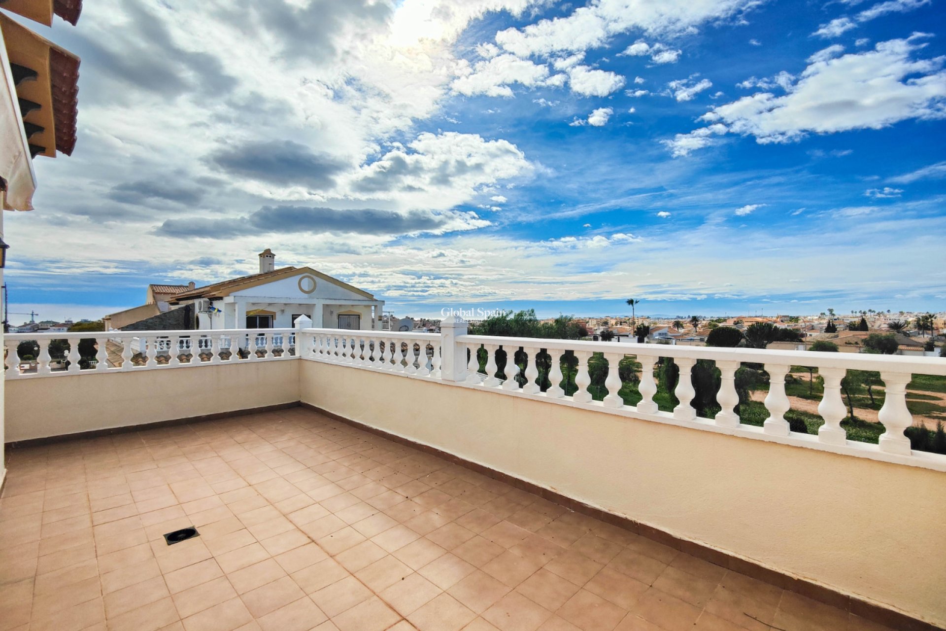 Wederverkoop - HUIS -
ORIHUELA COSTA - Costa Blanca