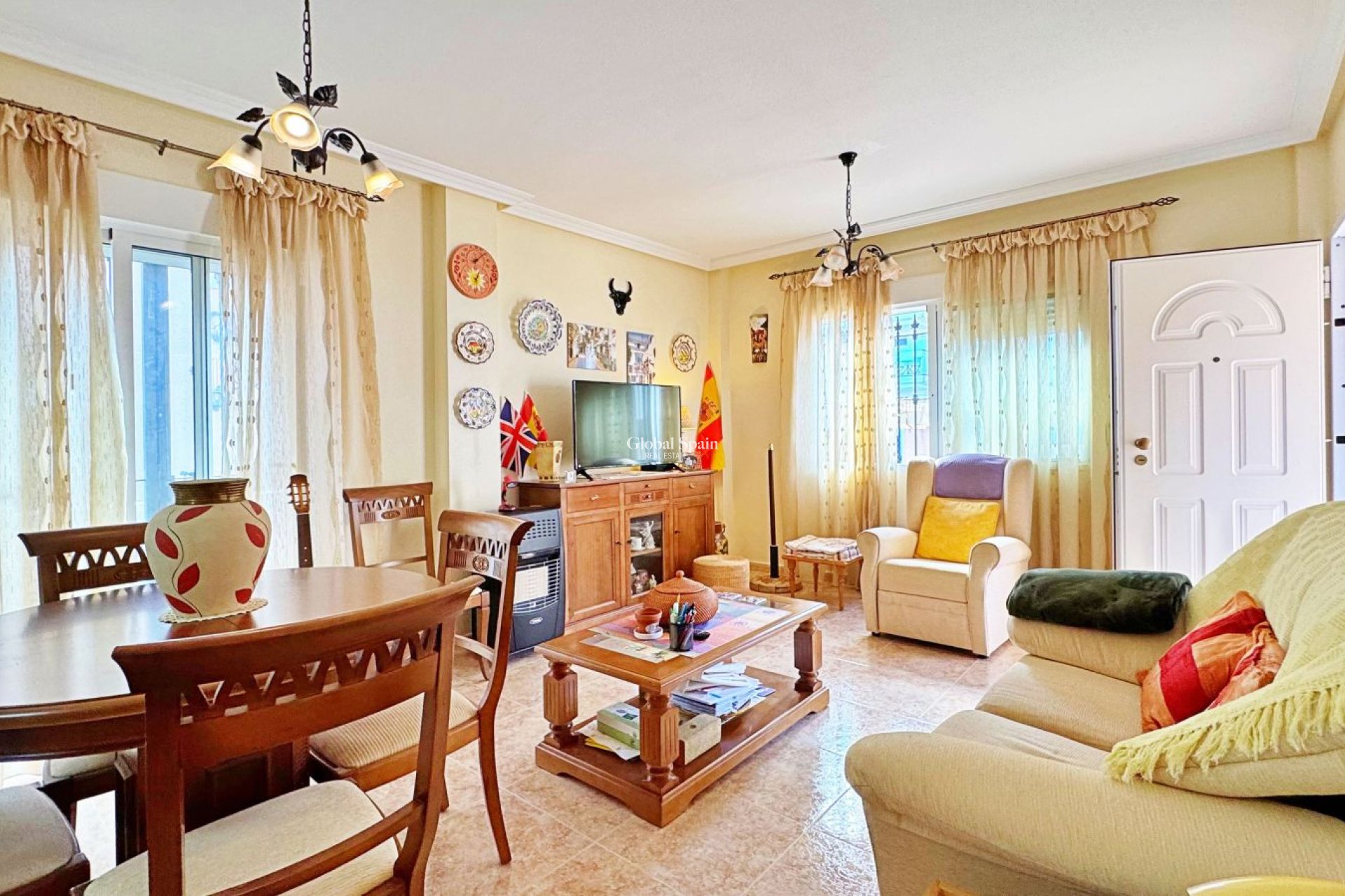 Wederverkoop - HUIS -
ORIHUELA COSTA - Costa Blanca