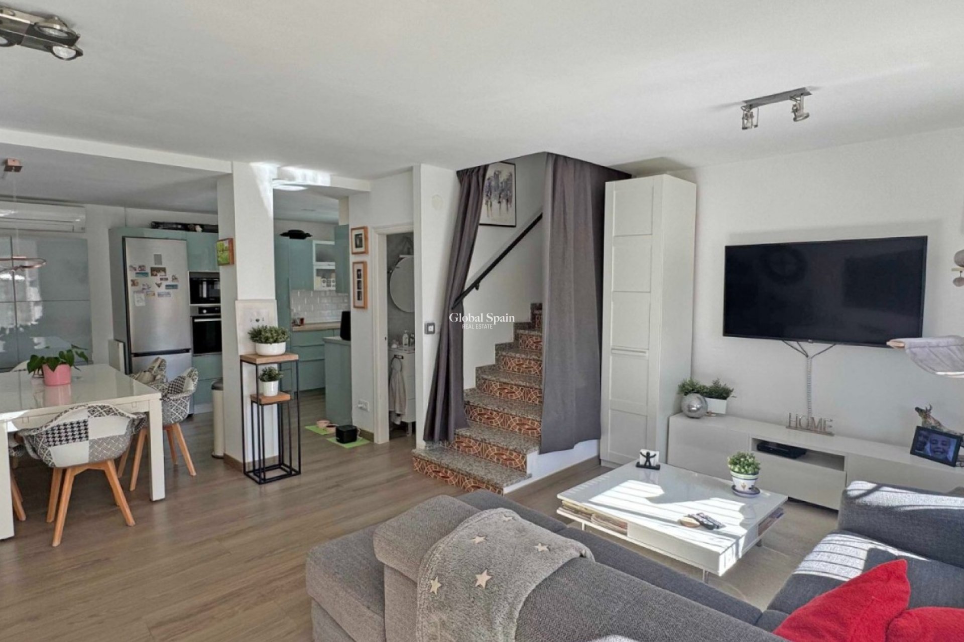Wederverkoop - HUIS -
ORIHUELA COSTA - Costa Blanca