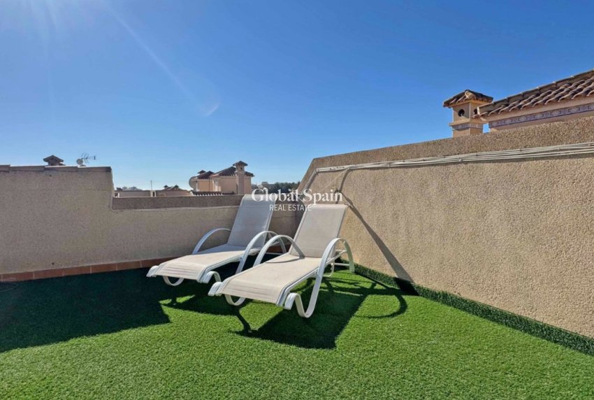Wederverkoop - HUIS -
ORIHUELA COSTA - Costa Blanca