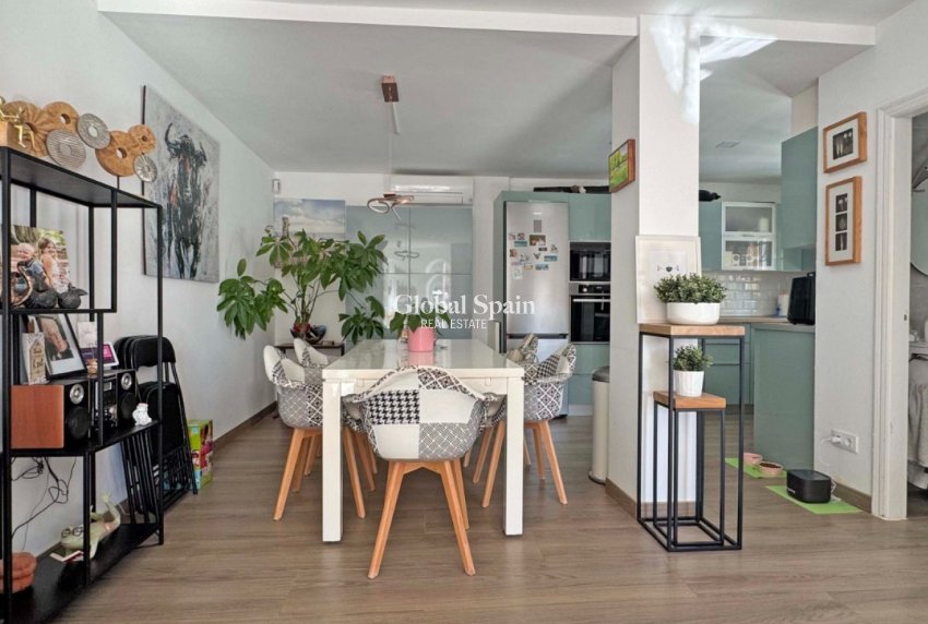 Wederverkoop - HUIS -
ORIHUELA COSTA - Costa Blanca
