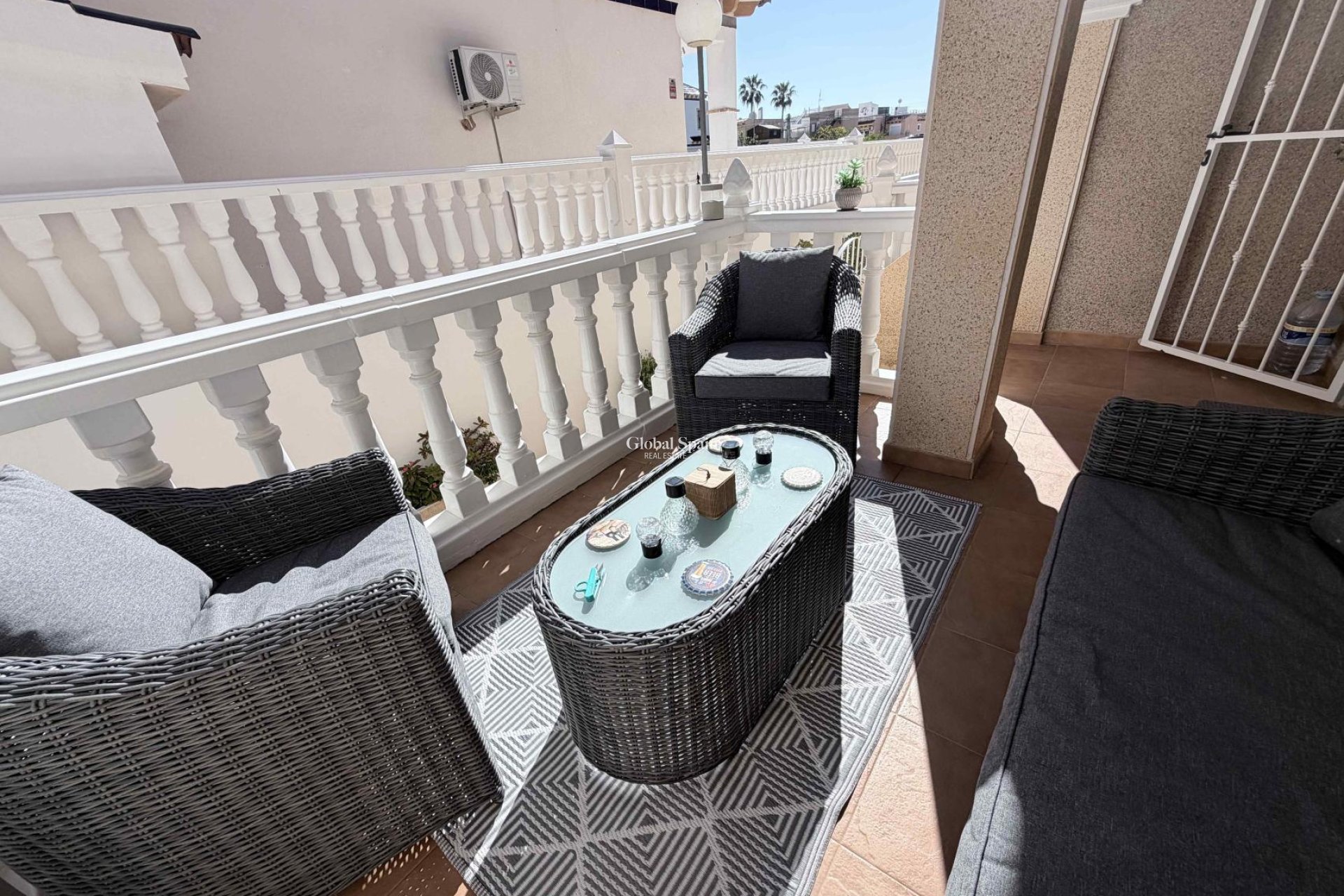 Wederverkoop - HUIS -
ORIHUELA COSTA - Costa Blanca
