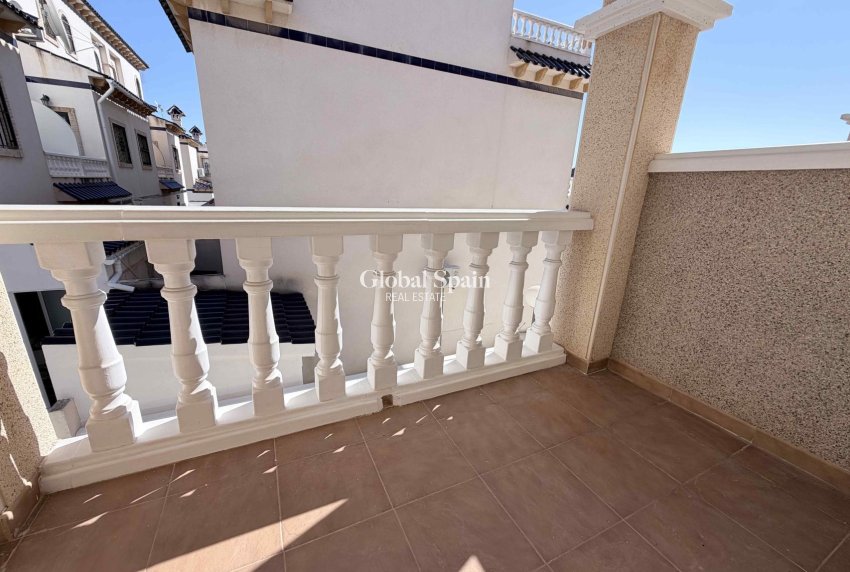 Wederverkoop - HUIS -
ORIHUELA COSTA - Costa Blanca