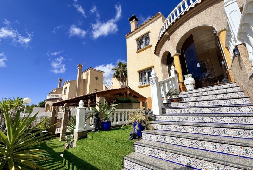 Wederverkoop - HUIS -
ORIHUELA COSTA - Costa Blanca