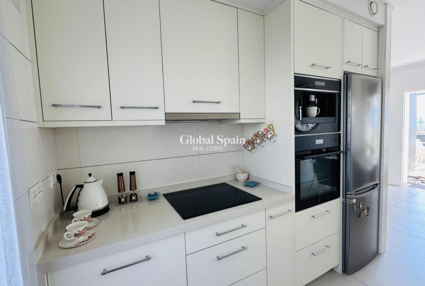 Wederverkoop - HUIS -
ORIHUELA COSTA - Costa Blanca