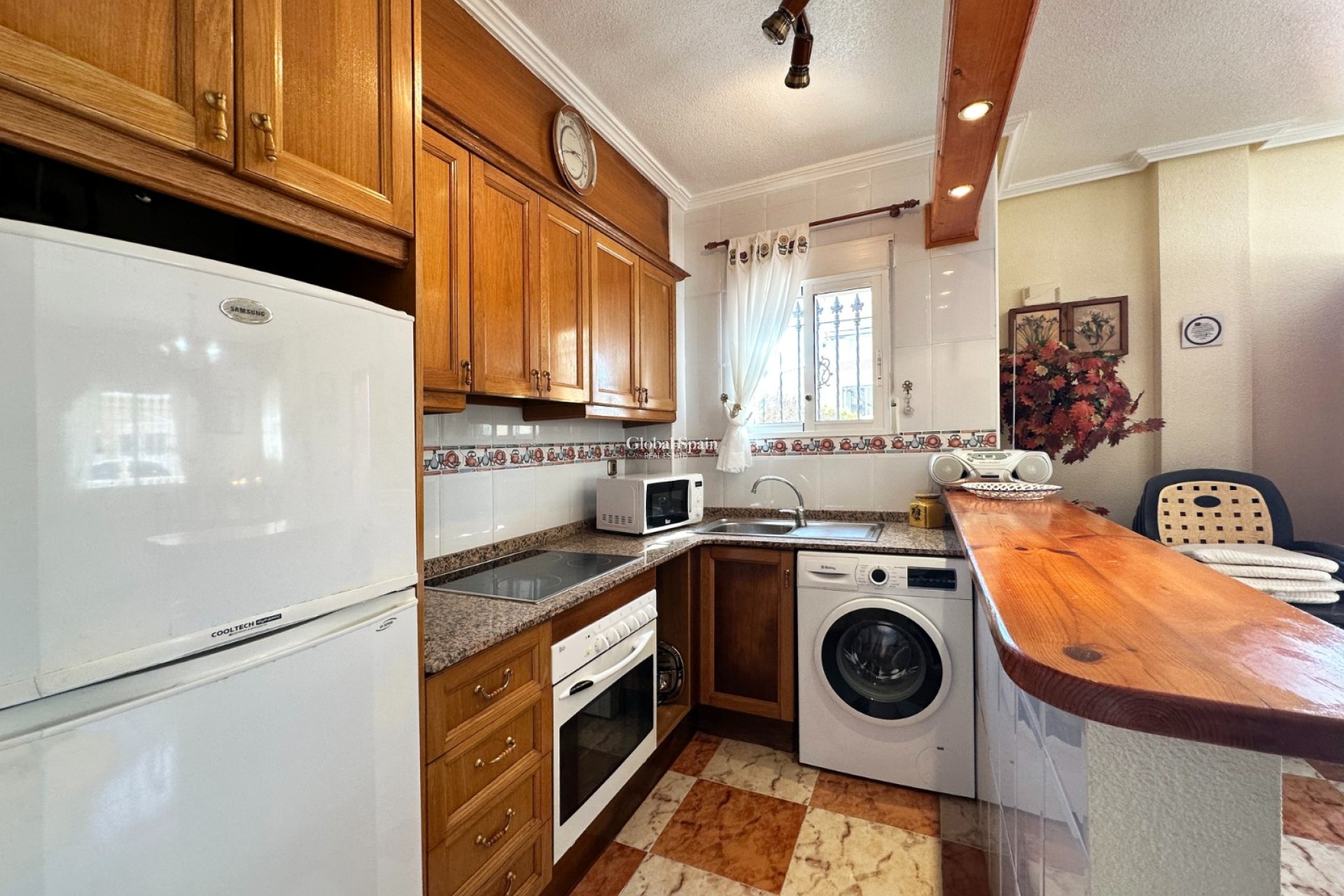 Wederverkoop - HUIS -
ORIHUELA COSTA - Costa Blanca