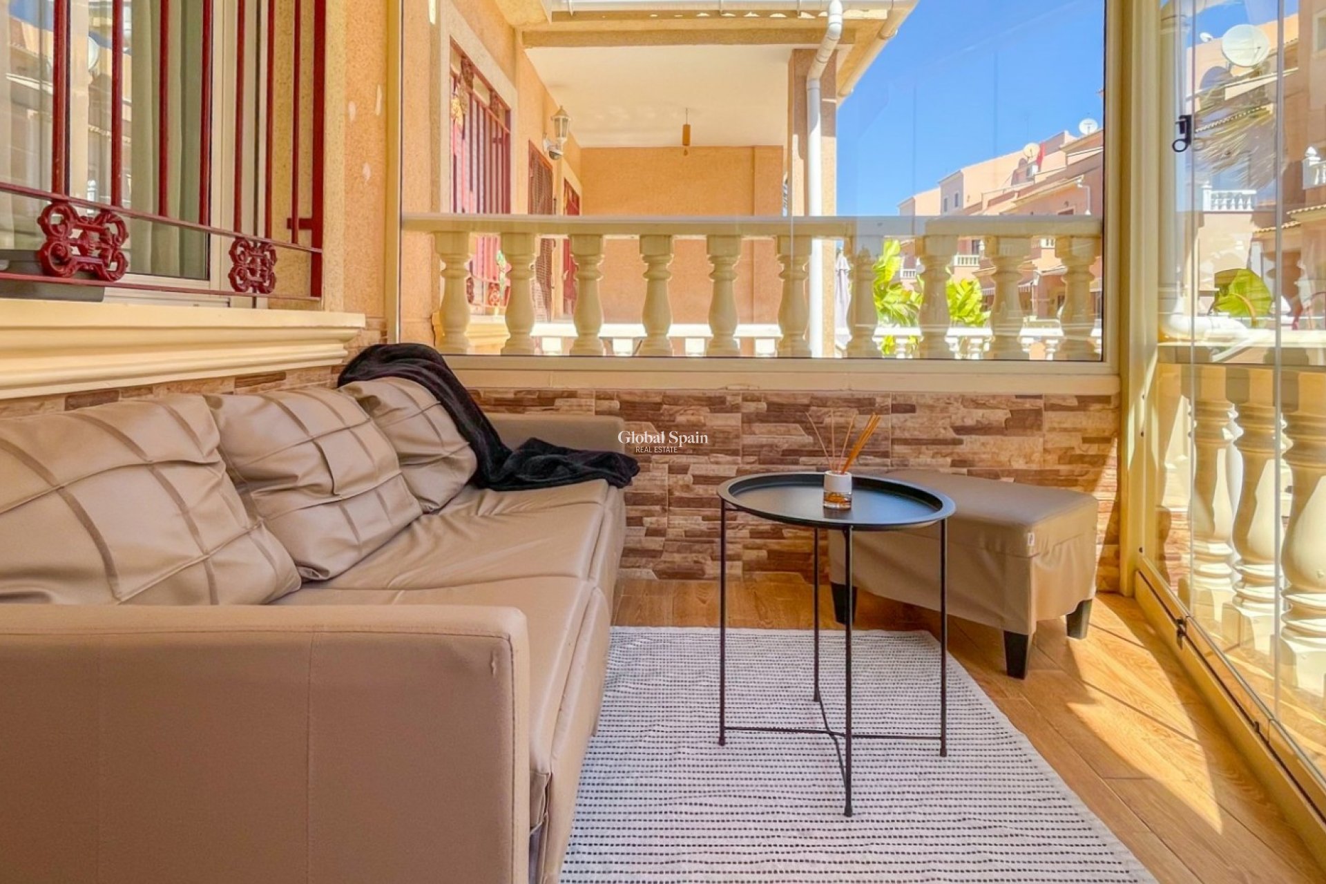 Wederverkoop - HUIS -
ORIHUELA COSTA - Costa Blanca