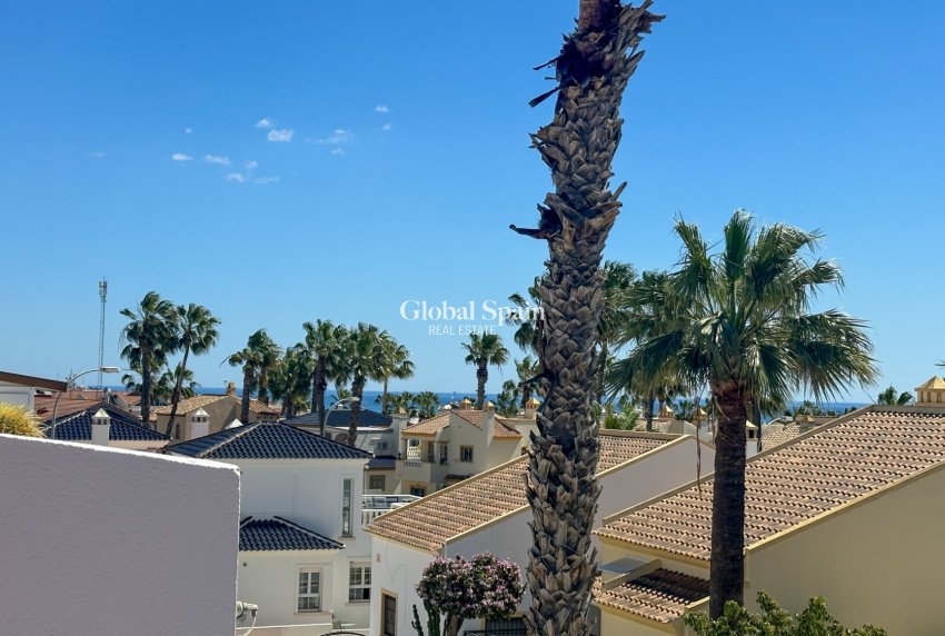 Wederverkoop - HUIS -
ORIHUELA COSTA - Costa Blanca