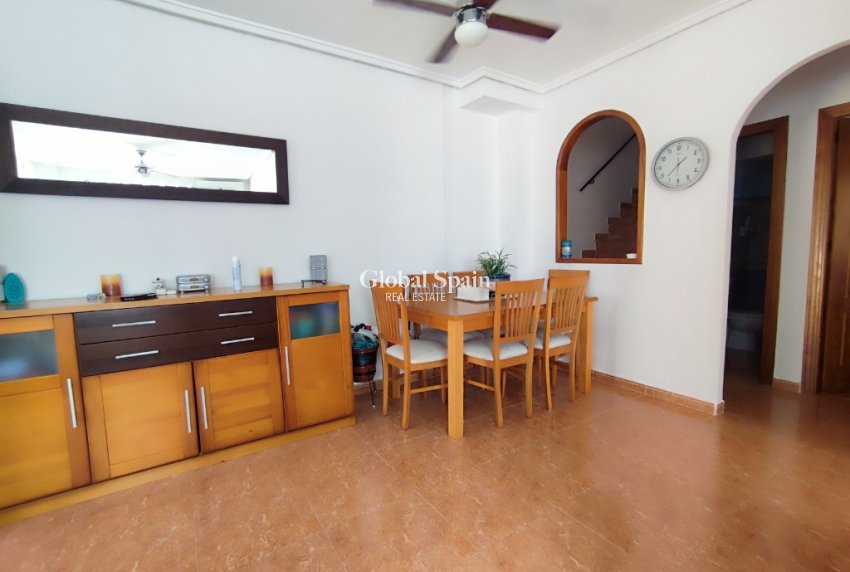 Wederverkoop - Huis -
ORIHUELA COSTA - Dream Hills