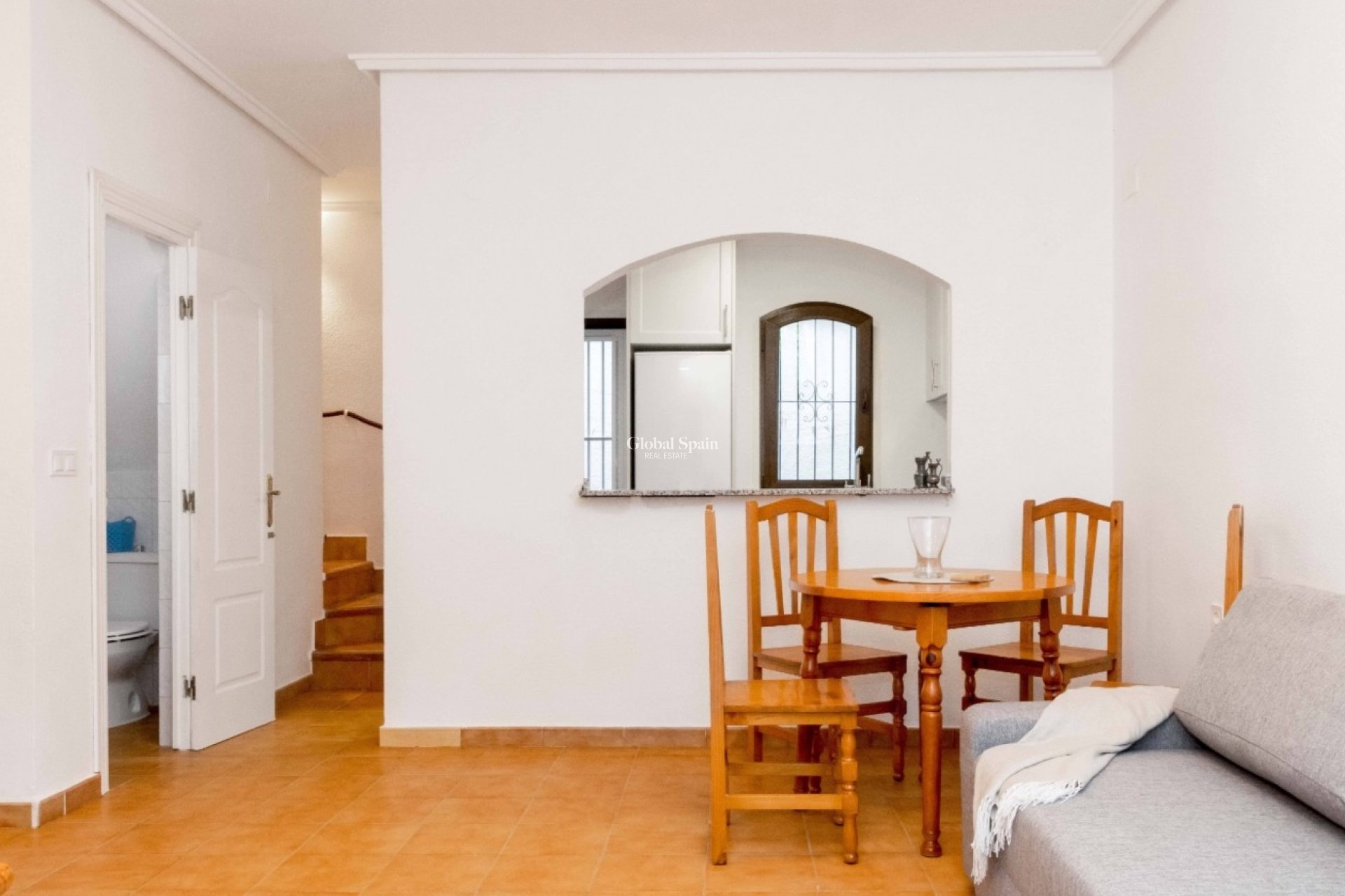 Wederverkoop - HUIS -
ORIHUELA COSTA - La Zenia