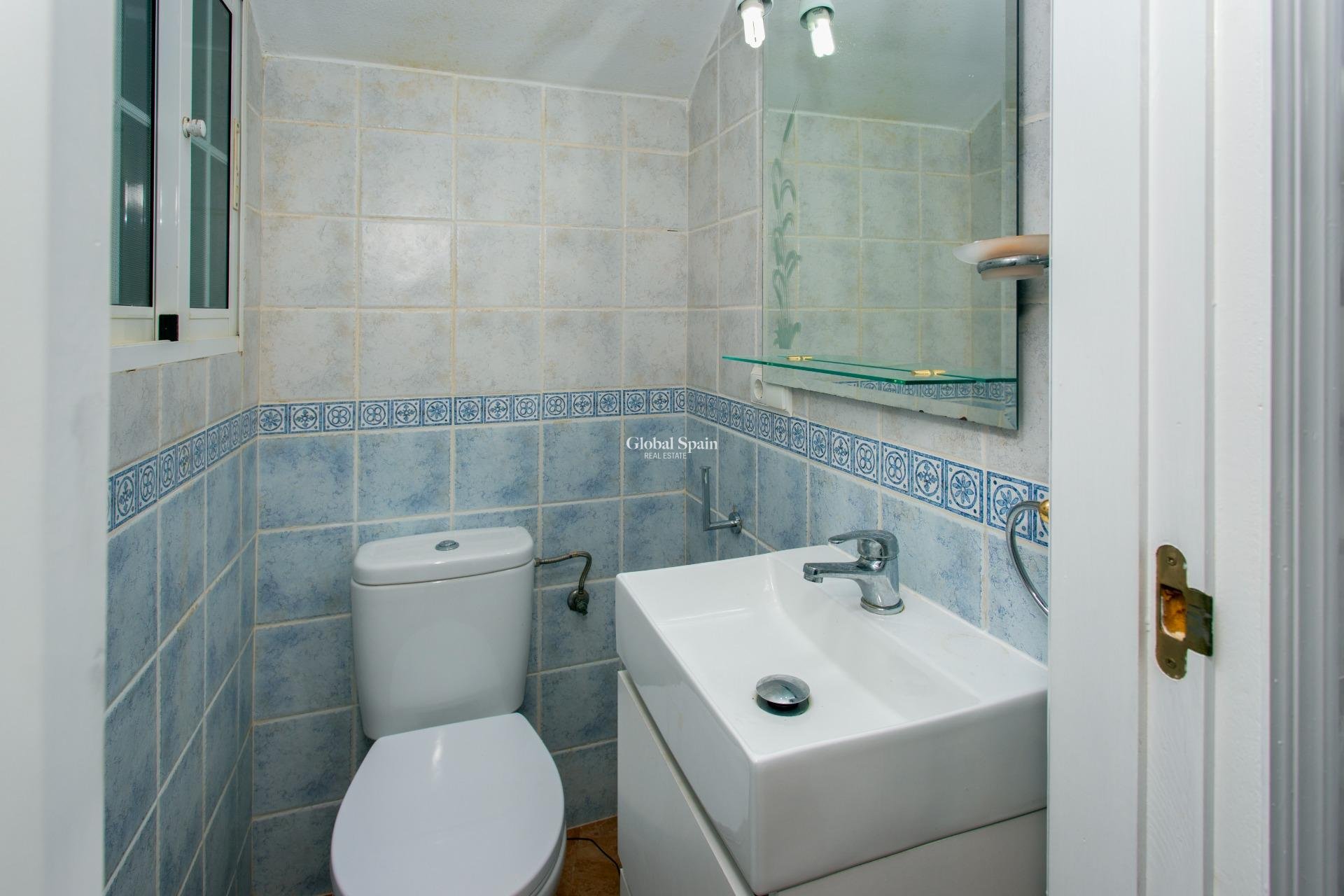 Wederverkoop - HUIS -
ORIHUELA COSTA - Las Filipinas