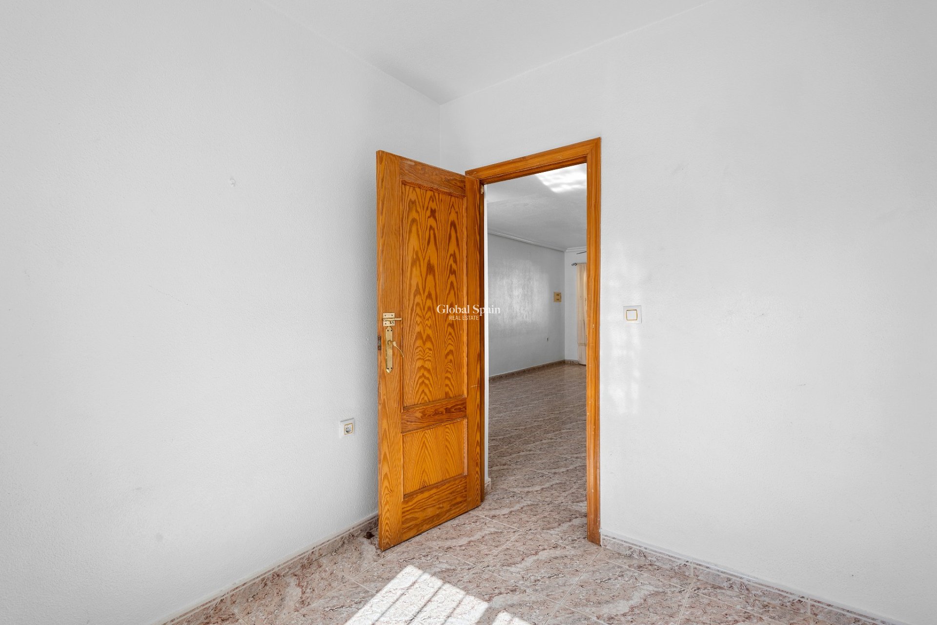 Wederverkoop - HUIS -
ORIHUELA COSTA - Las Filipinas