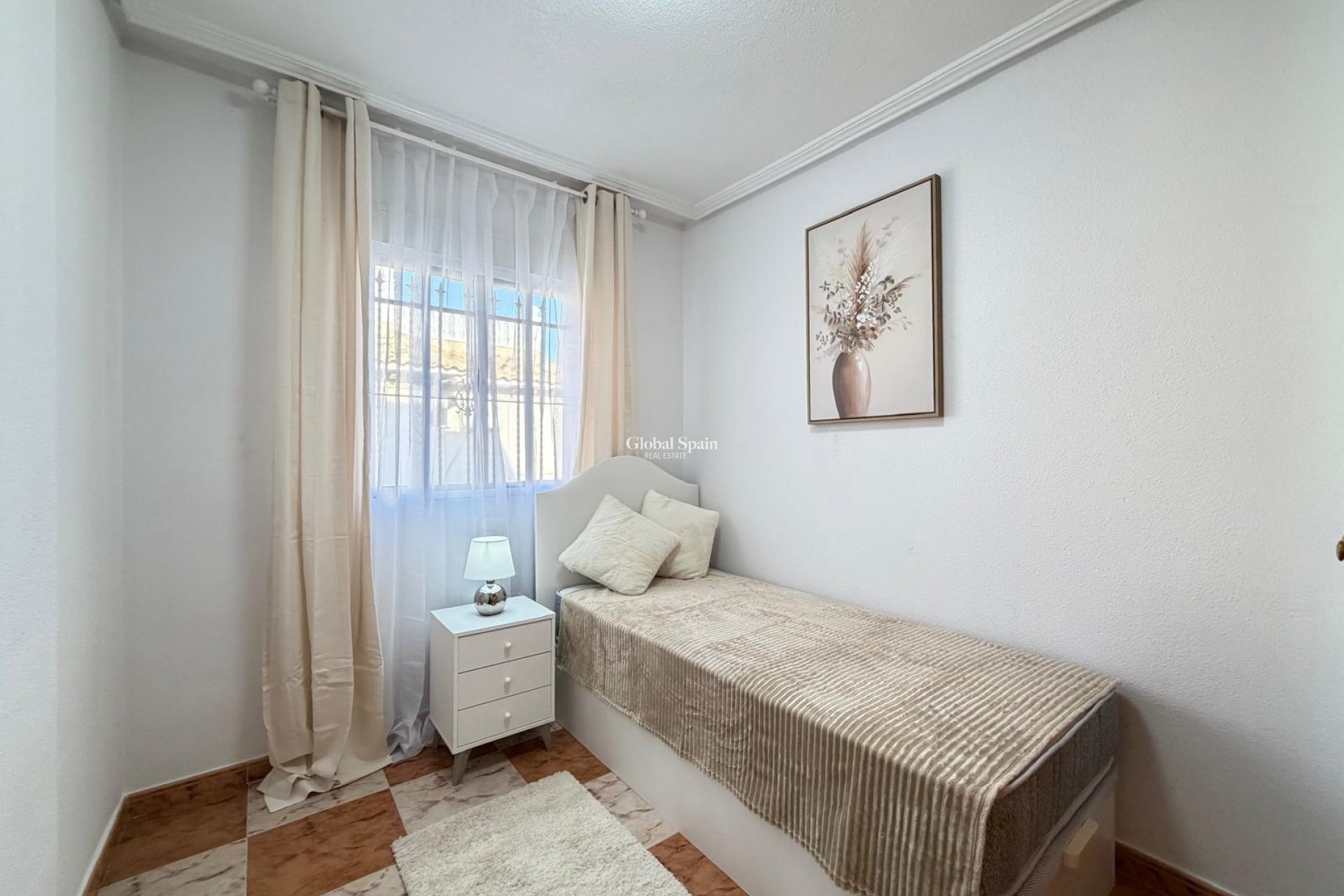 Wederverkoop - HUIS -
ORIHUELA COSTA - Las Filipinas