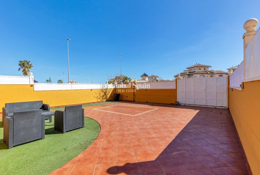 Wederverkoop - HUIS -
ORIHUELA COSTA - Lomas De Cabo Roig-los Dolses
