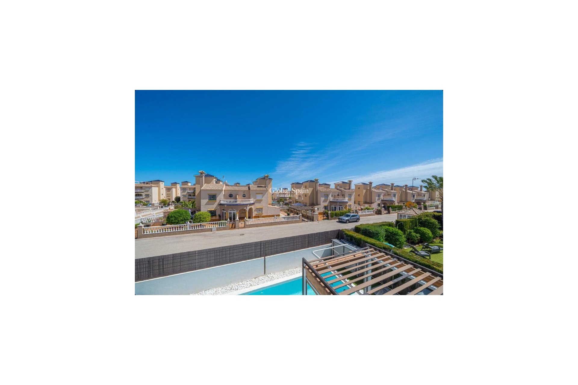Wederverkoop - Huis -
ORIHUELA COSTA - Lomas de Cabo Roig