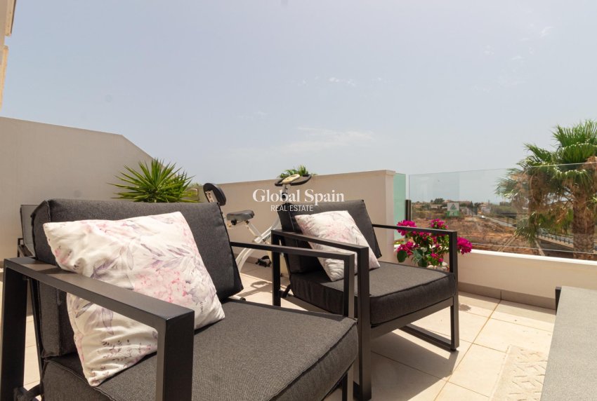 Wederverkoop - HUIS -
ORIHUELA COSTA - Lomas de Cabo Roig
