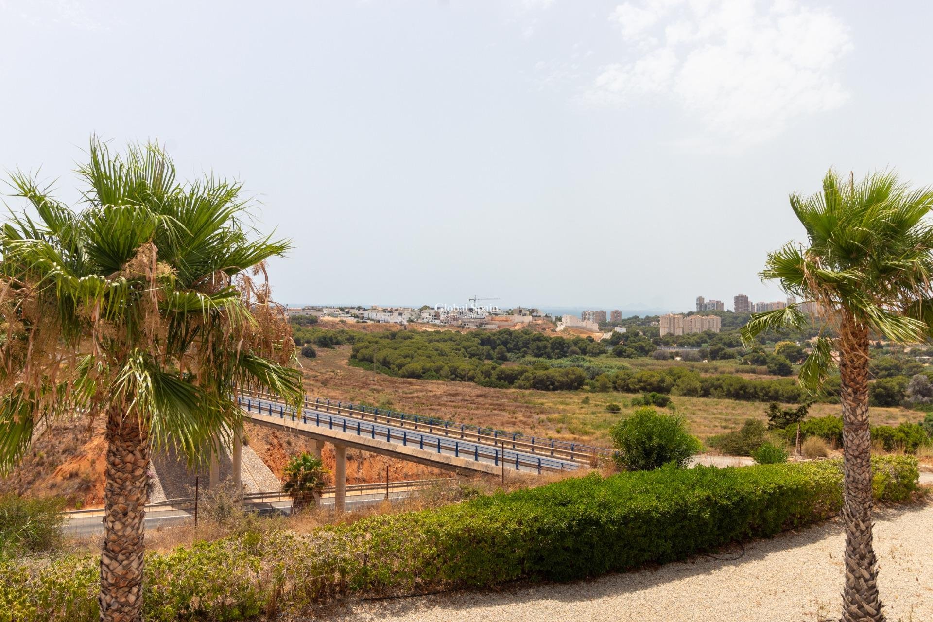 Wederverkoop - HUIS -
ORIHUELA COSTA - Lomas de Cabo Roig