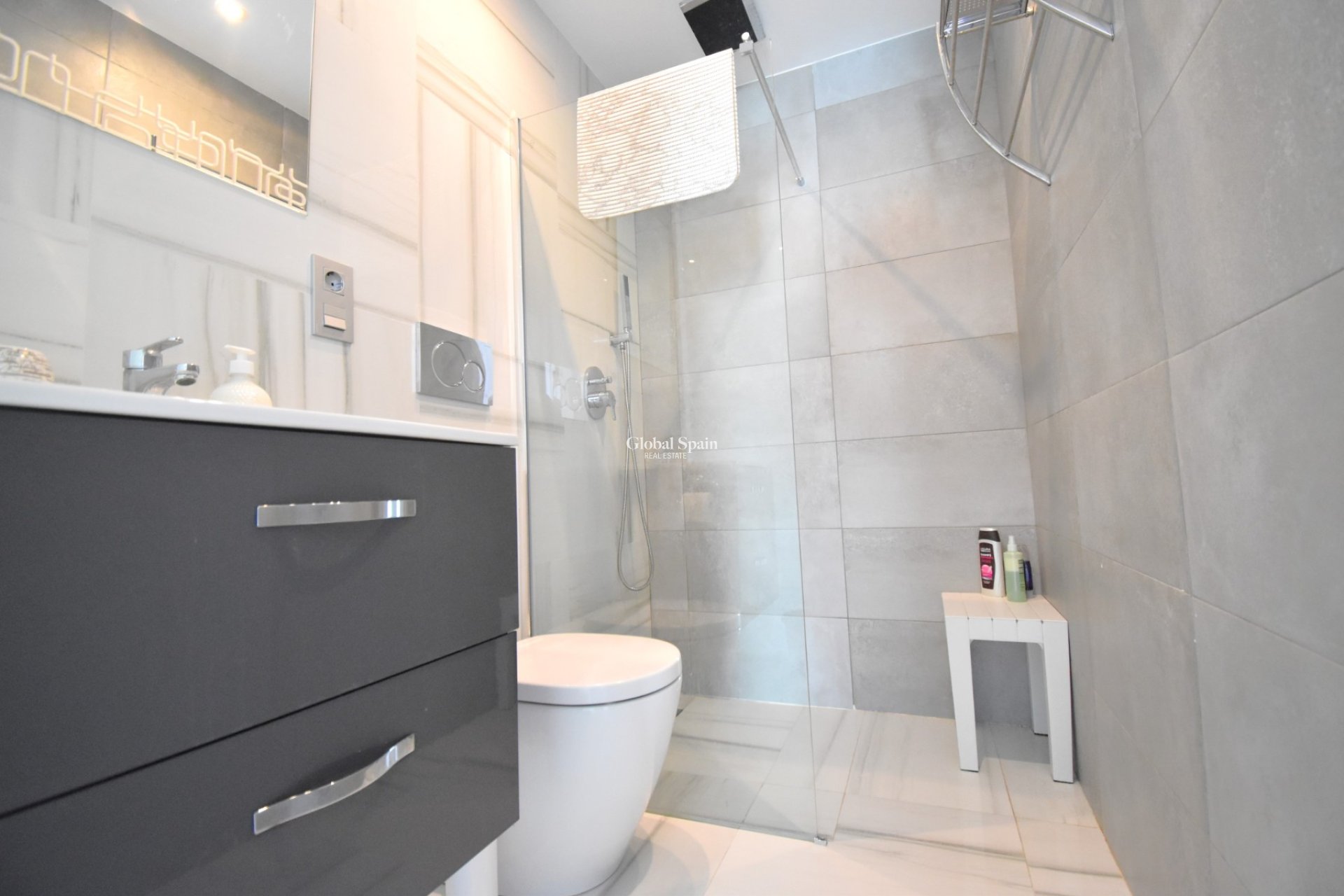 Wederverkoop - HUIS -
ORIHUELA COSTA - Lomas de Cabo Roig