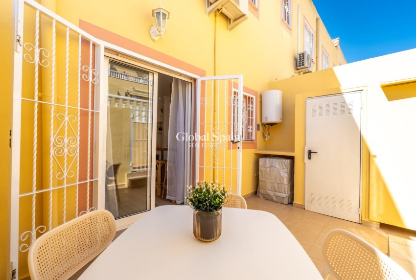 Wederverkoop - HUIS -
ORIHUELA COSTA - Lomas de Campoamor-Las Ramblas