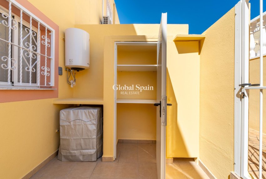 Wederverkoop - HUIS -
ORIHUELA COSTA - Lomas de Campoamor-Las Ramblas