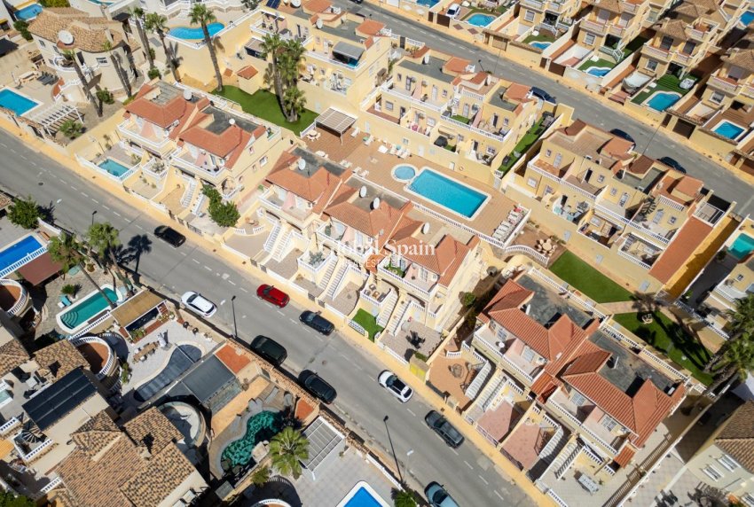 Wederverkoop - HUIS -
ORIHUELA COSTA - Lomas de Campoamor-Las Ramblas