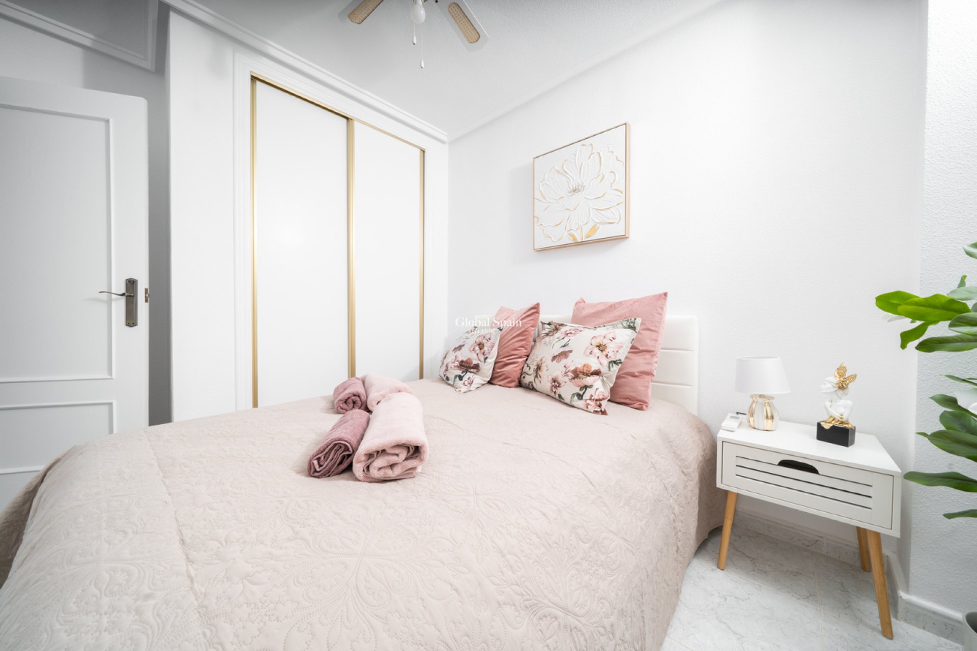 Wederverkoop - HUIS -
ORIHUELA COSTA - Los Almendros - La Florida