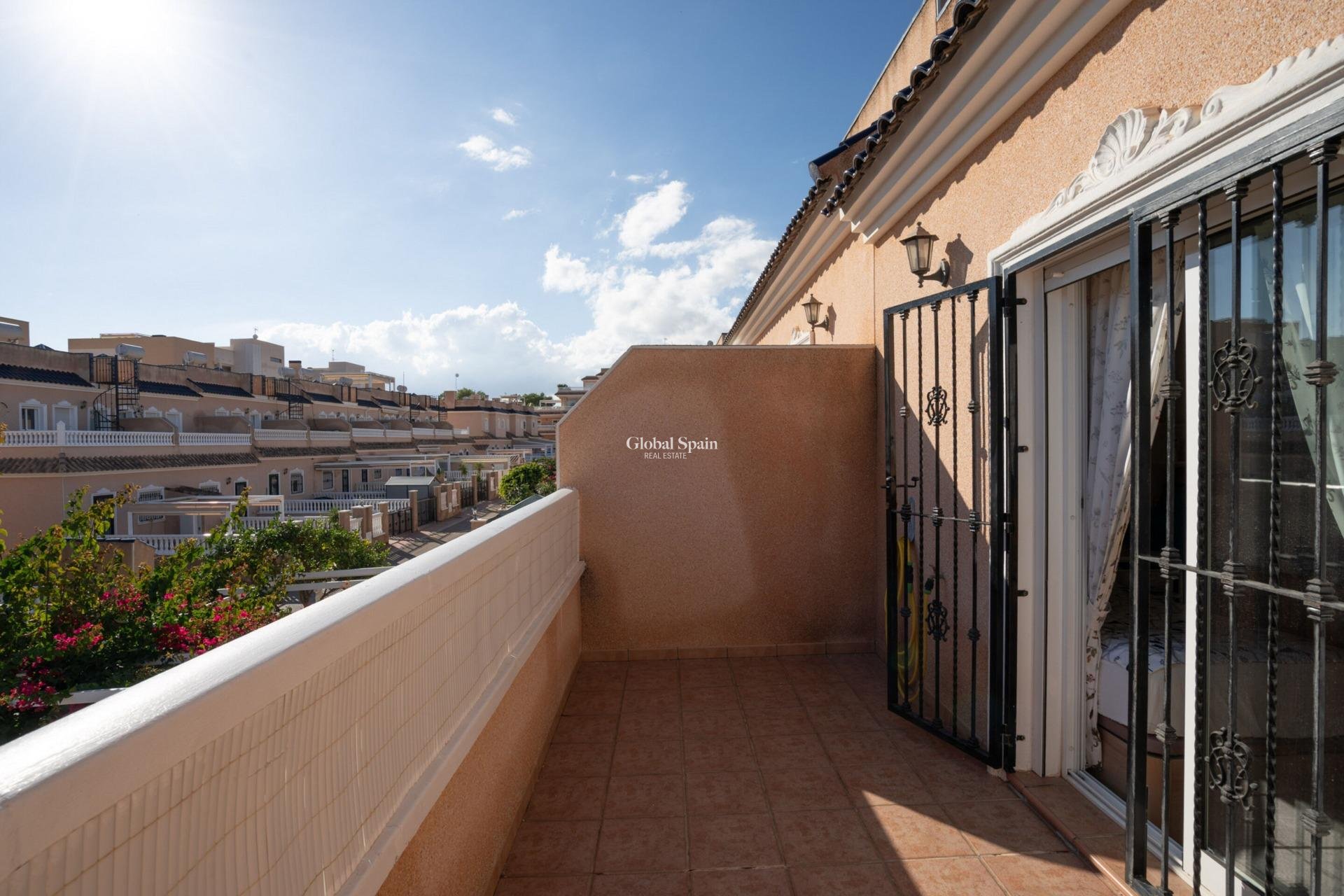 Wederverkoop - HUIS -
ORIHUELA COSTA - Los Dolses