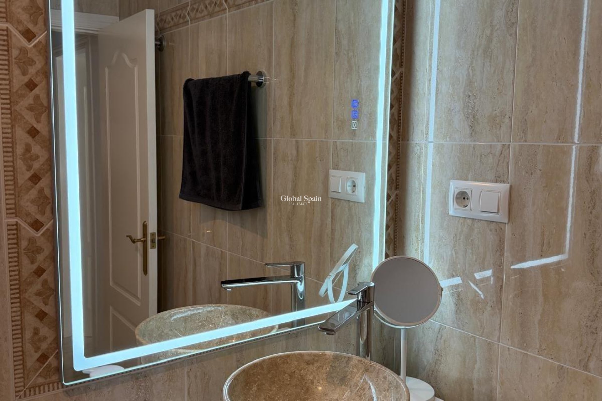 Wederverkoop - HUIS -
ORIHUELA COSTA - Los Dolses