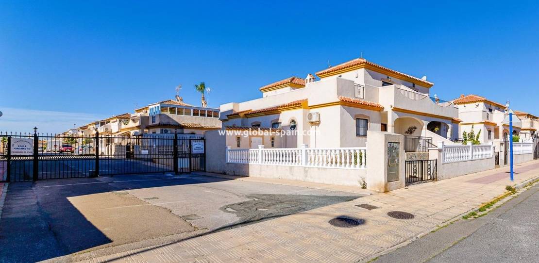 Wederverkoop - Huis - Orihuela Costa - Playa Flamenca Norte