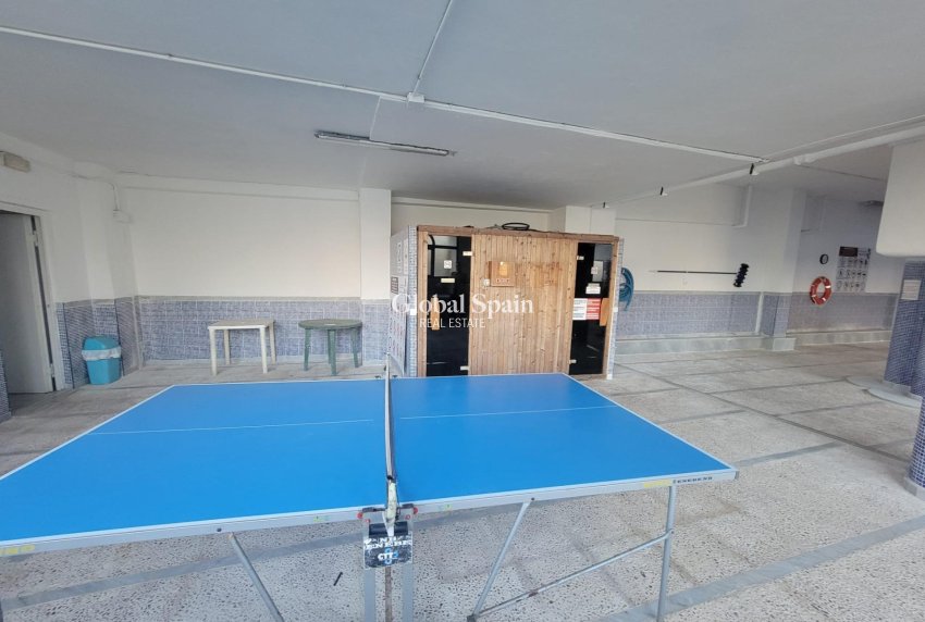 Wederverkoop - HUIS -
ORIHUELA COSTA - Playa Flamenca